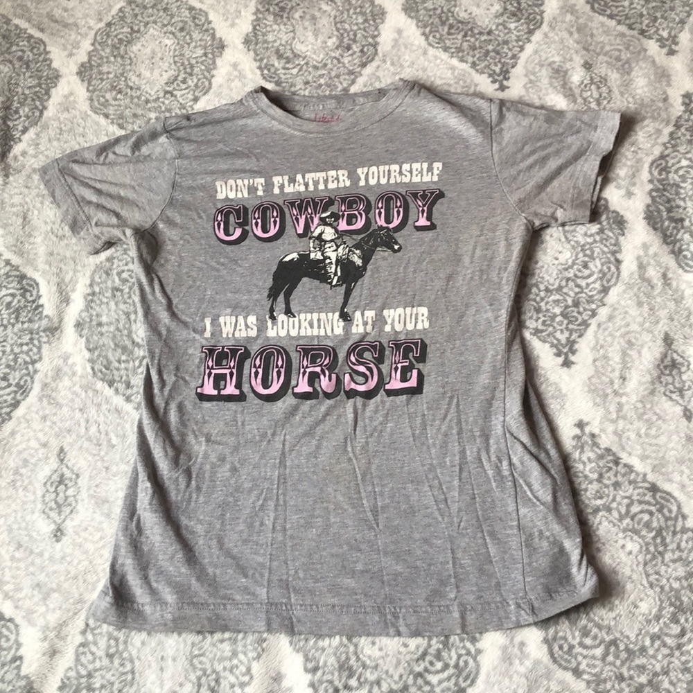 M grey soft shirt